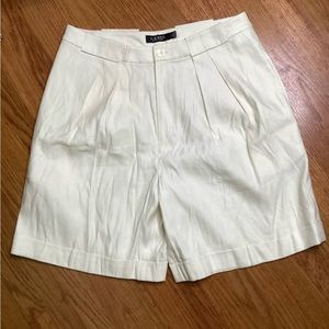 Ralph Lauren Cream Colored Pleated Shorts, size 8, NWT